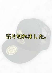 画像2: BAD SQUID 2nd  フラットCAP『横抱き』GOLD刺繍 (2)